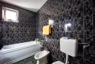 Pe incantare florala, casa cu 5 camere, curte individuala - Central, Brasov - 24