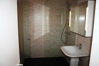 Apartament cu 4 camere decomandat în Lacul Tei - 1