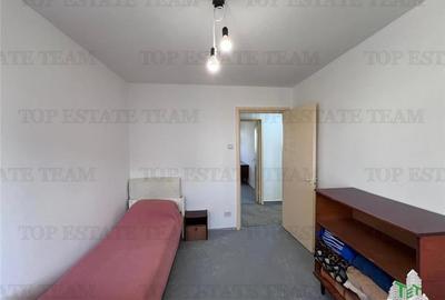Apartament 3 camere + 2 balcoane cu o priveliste senzationala si pe fata si pe s - 18