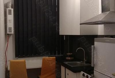 Garsonieră decomandată în Central - 1