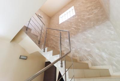 Casa Genas – o proprietate cum rar vezi – - 23