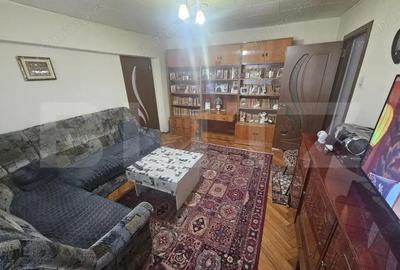 Apartament cu 4 camere semidecomandat în Central - 9