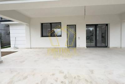 Casa superba cu 5 camere si garaj | Dumbravita - 1