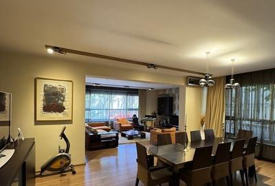 Apartament cu 4 camere decomandat în Dacia