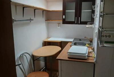 Garsonieră în Dâmbul Rotund