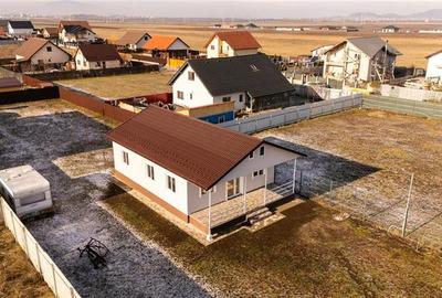 Locuinta premium, economica si ergonomica, 1.200 mp teren, acces la  conditii av - 12