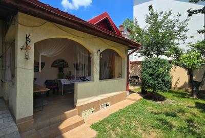 Casă individuală cu 8 camere cu Canalizare în P-ța Alba Iulia - 2