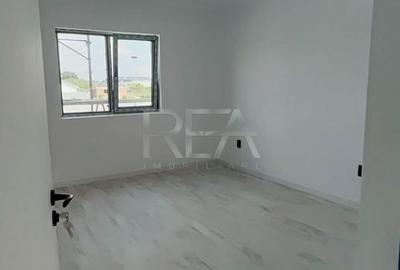 Casă cu 3 camere cu Canalizare în Clinceni - 4