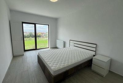 Casă cu Teren 400 Mp în Domnești - 1