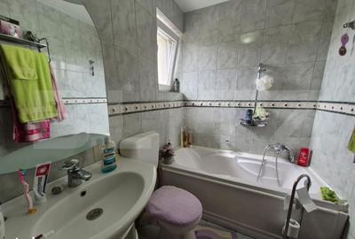 Casa tip duplex cu 3 camere,100 mp utili,Centru - 9