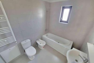 Casă cu 3 camere cu Teren 400 Mp în Letea Veche - 14