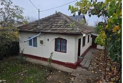 Cota de 1/2 din casa si teren, Loc Urziceni, Jud Ialomita - 4