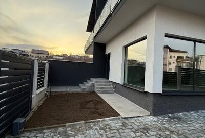 Duplex cu 4 camere cu Canalizare în Bucium - 4