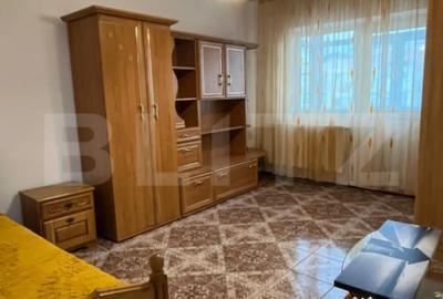 Apartament cu 3 camere decomandat în Galata - 2