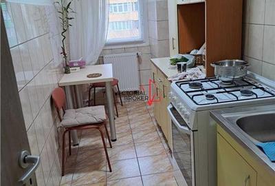 Garsonieră decomandată, mobilată în Tei - 5