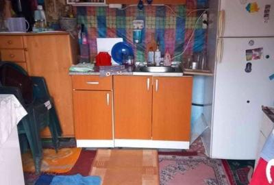 Casă cu 3 camere cu Teren 544 Mp în Robănești - 2