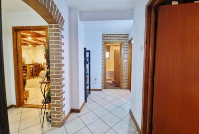 Apartament cu 4 camere decomandat, mobilat în Baicului - 13