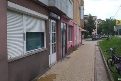 Spațiu comercial, de 35 mp, în Central - 2