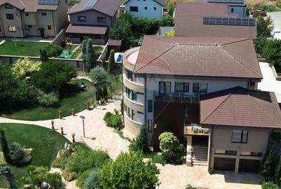 Vila cu piscina si teren 2350mp de vanzare in Mamaia Sat - 27