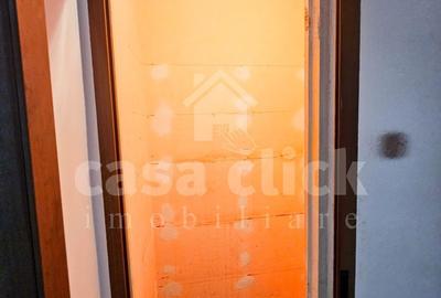 Apartament cu 4 camere decomandat în Micro 39 - 4