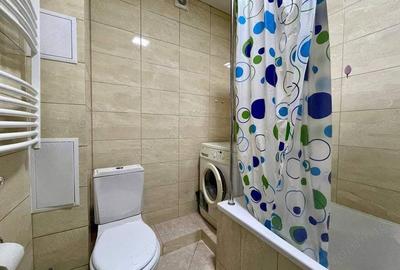 Apartament cu 3 camere în Apărătorii Patriei - 1