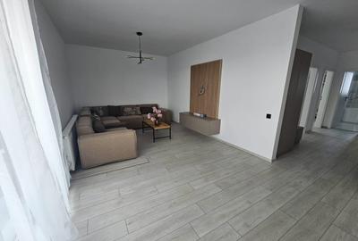 Apartament  cu 3 camere,2bai si 2 parcari - 4
