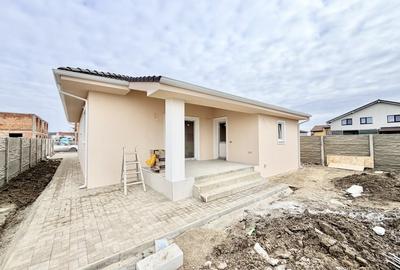 Casă individuală cu 4 camere cu Canalizare în Moșnița Nouă - 3