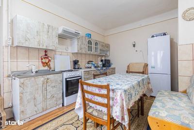 Casă cu 3 camere cu Canalizare în Central - 11
