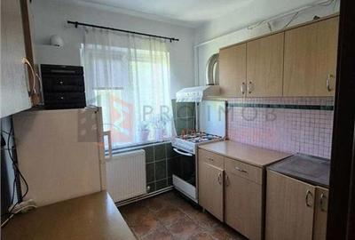 Apartament cu 2 camere decomandat, mobilat în 1 Decembrie - 4