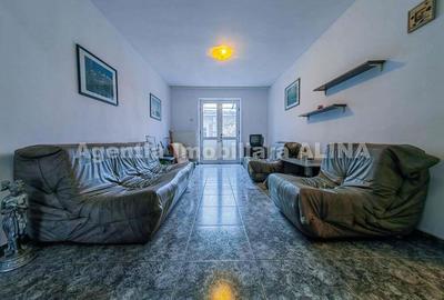 Apartament cu 4 camere semidecomandat în Progresul - 18