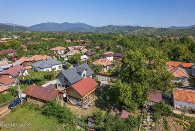 Casă cu Canalizare în Măneciu - 8