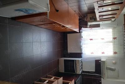 Apartament cu 3 camere decomandat în Central - 4