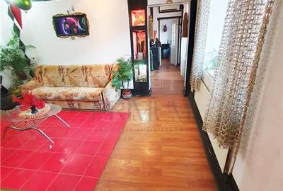 Apartament cu 3 camere semidecomandat în Iosefin - 2