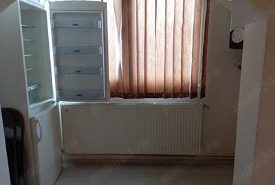 Garsonieră decomandată în Central - 4