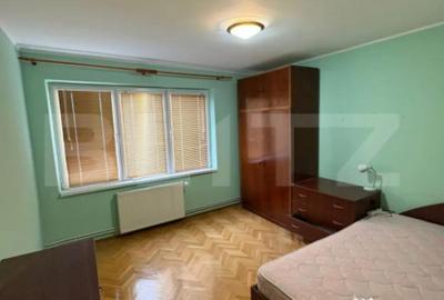 Apartament cu 3 camere decomandat în Central - 3