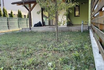 Duplex 4 camere | Terasă acoperită | Strada Asfaltata | Utilități complete - 1