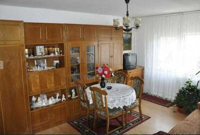 Apartament cu 3 camere decomandat în Câmpia Turzii - 6