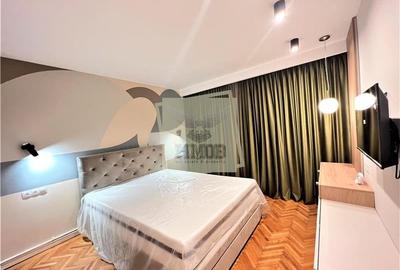 Apartament lux 3 camere decomandat etajul 1 zona centrala - 1