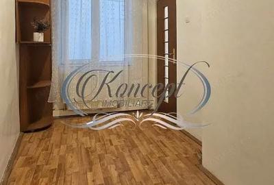 Garsonieră decomandată în Central - 7