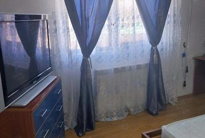 Inchiriez Casa Petre?ti - 1