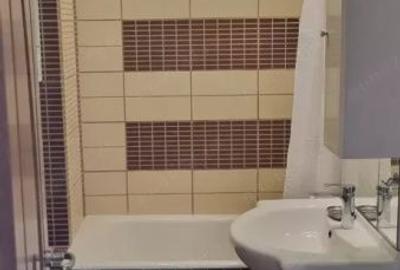 Apartament cu 3 camere în Tudor Vladimirescu