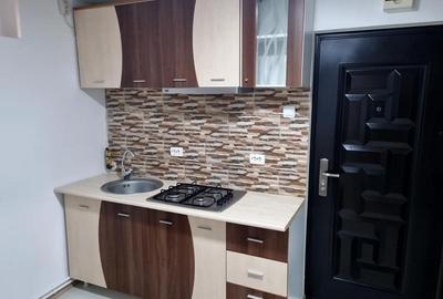 Garsonieră decomandată în Central - 1