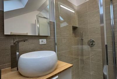 Casă individuală cu 5 camere cu Canalizare în Tractorul - 19