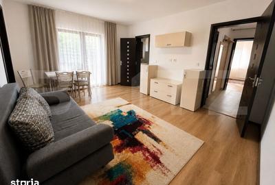 Apartament cu 3 camere în Cetate