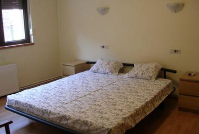 Apartament cu 4 camere decomandat în Cotroceni - 6