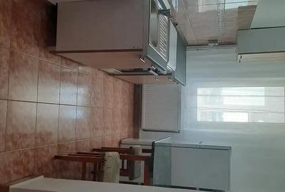 Apartament cu 2 camere decomandat în Olimpia-Stadion - 1