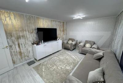 Apartament cu 3 camere decomandat, mobilat în Micro 6 - 6