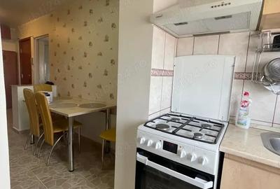 Apartament cu 3 camere decomandat în Nufărul - 8