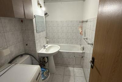 Garsonieră decomandată în Confecții - 6