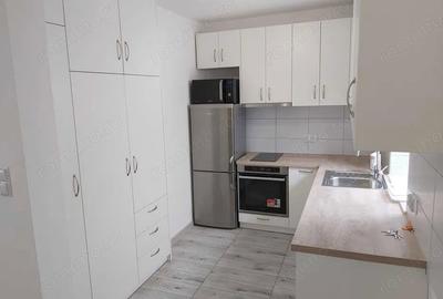 Apartament cu 2 camere decomandat în Aviatorilor - 4